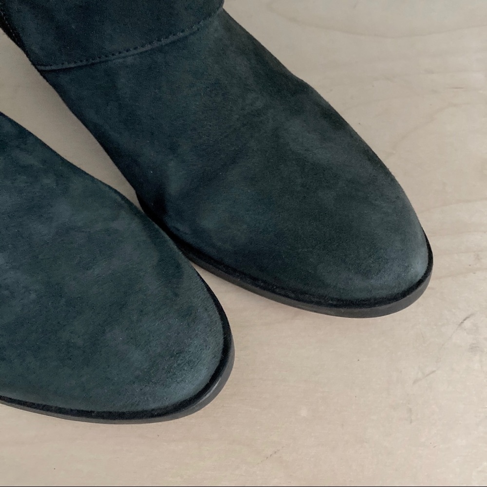Vince Camuto Slate Blue Suede Booties, Size 8 - Picture 5 of 13